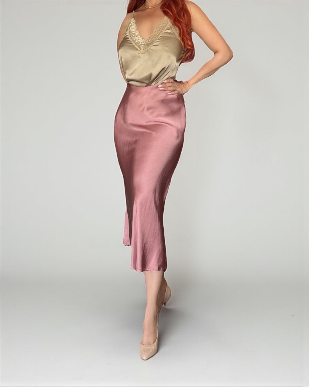 Elegant Skirt with Silky Shine (Dusty Pink)