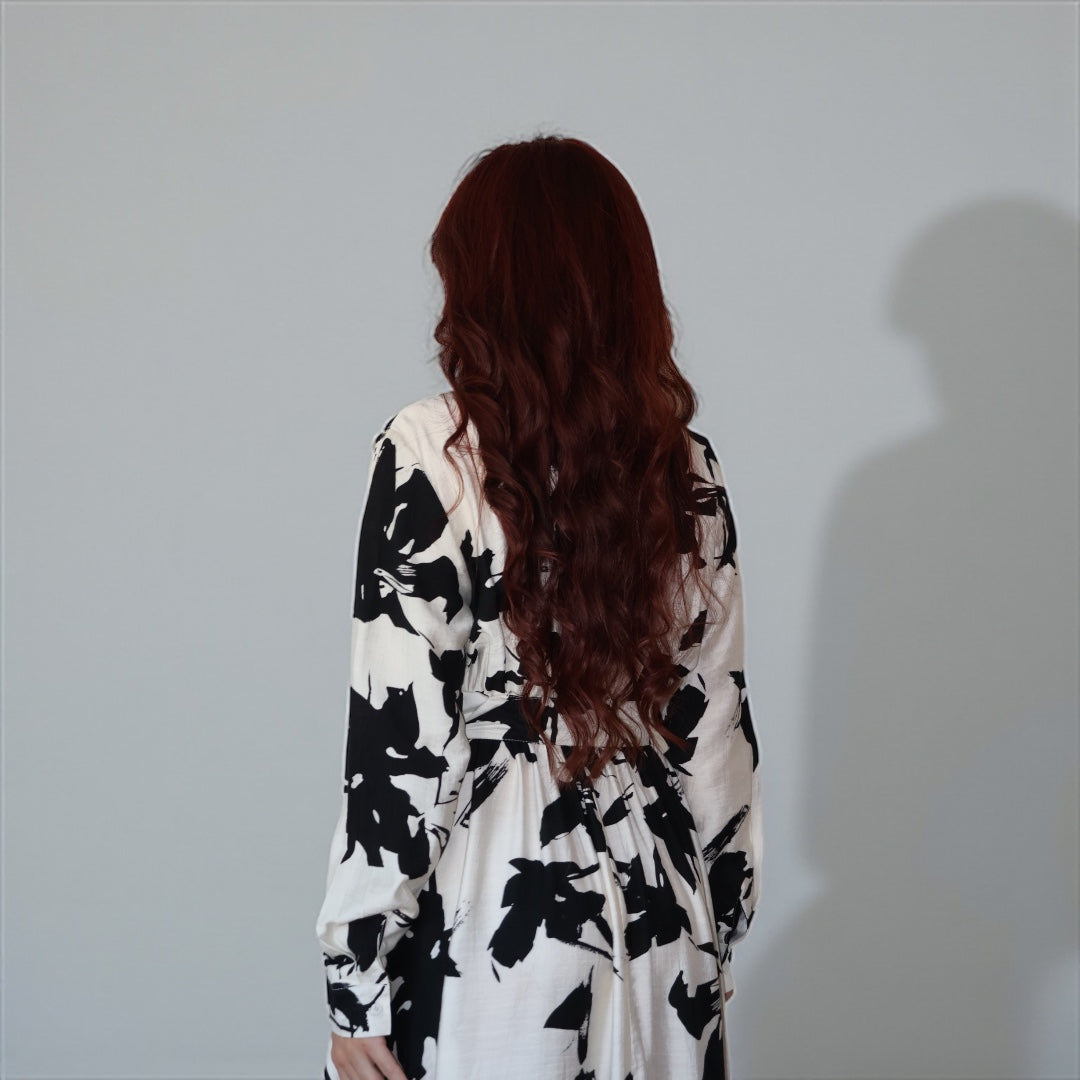 Monochrome Wrap Elegance