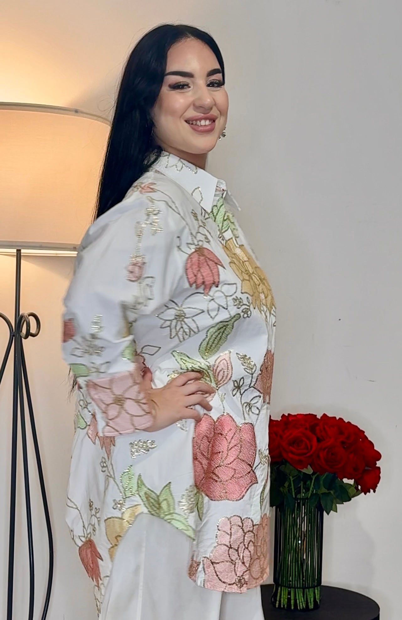 Zahara – Рубашка с пайетками и вышивкой (большой размер)