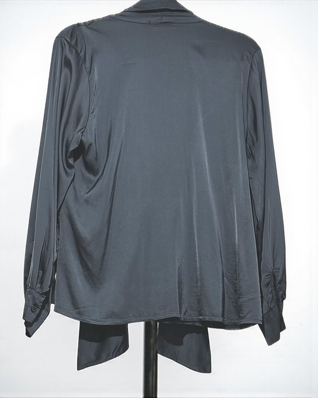 Silky Blouse With Neck Bow (Bluish Gray)