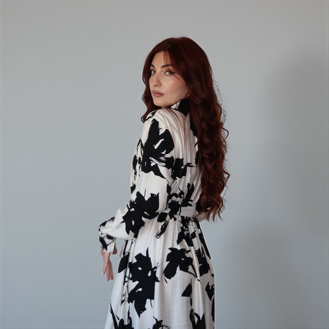 Monochrome Wrap Elegance
