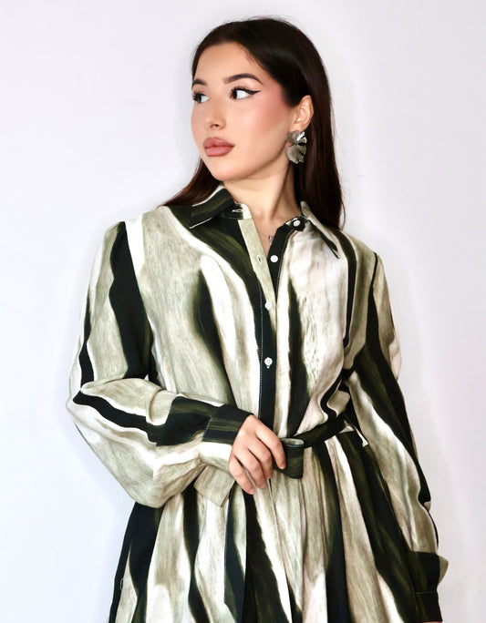 Платье в полоску с акварелью