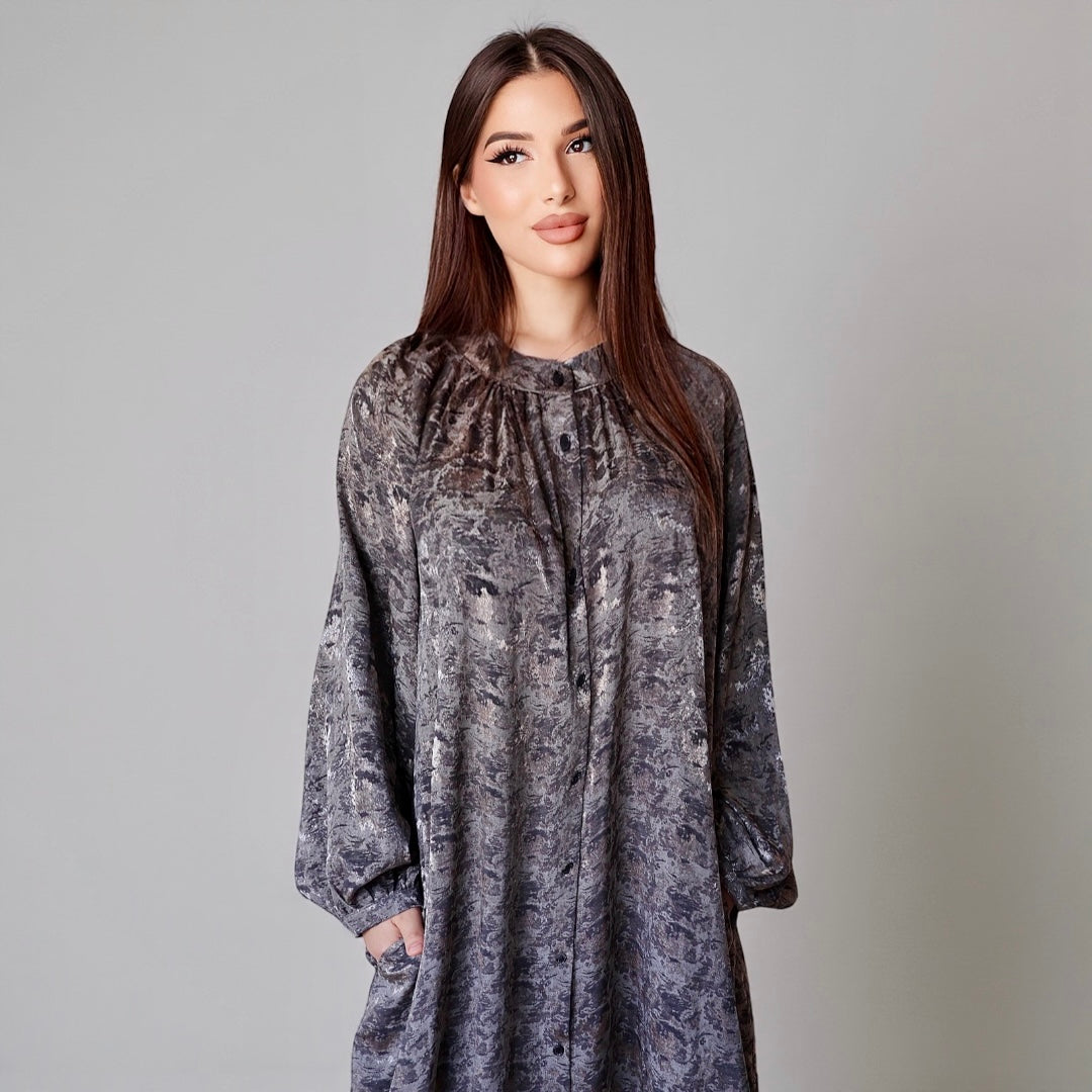 Aisha Velour Elegance