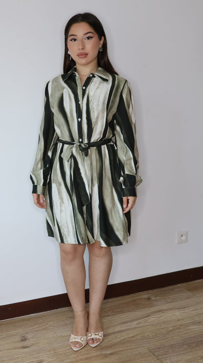 Платье в полоску с акварелью