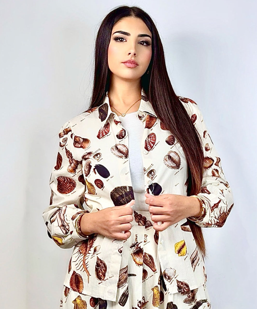 Рубашка с надписью «Ракушка Поэзия»