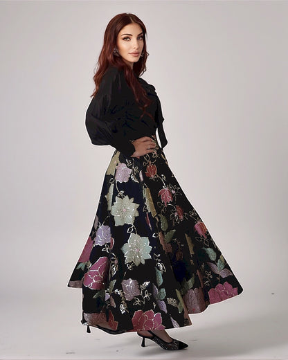 Maharani Bloom – Embroidered Royal Skirt