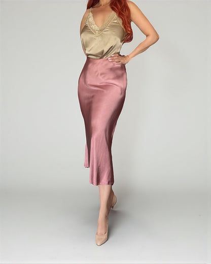 Elegant Skirt with Silky Shine (Dusty Pink)