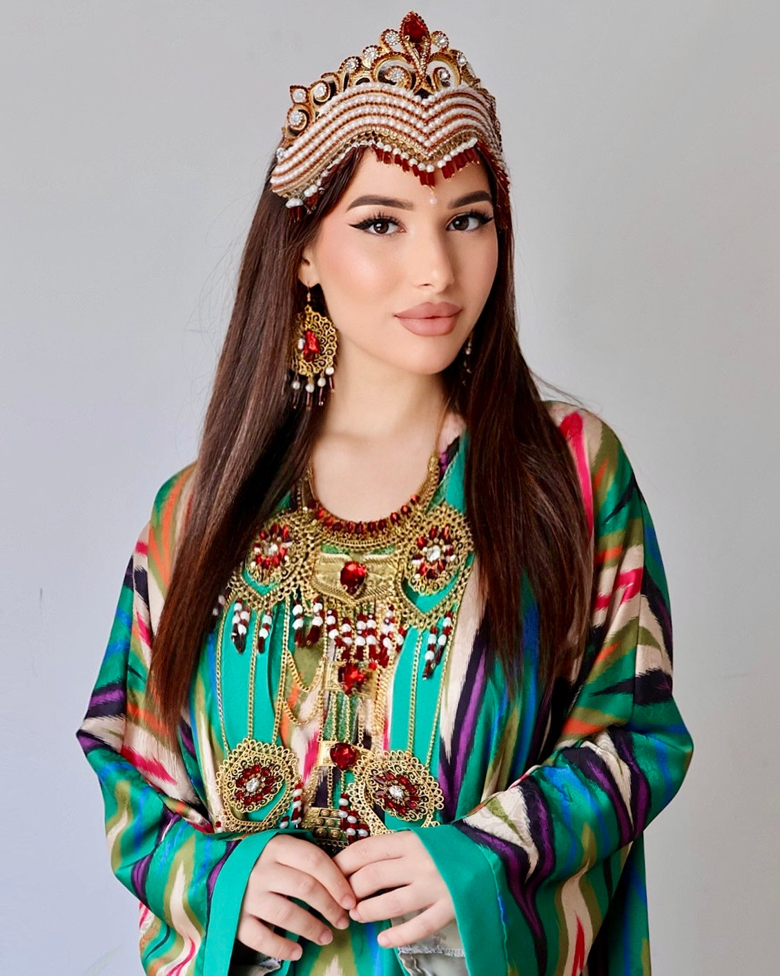 Узбекская традиционная одежда