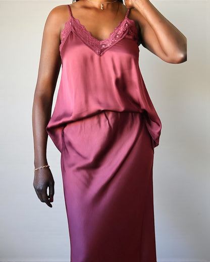 Elegant Skirt with Silky Shine (Wine Red)