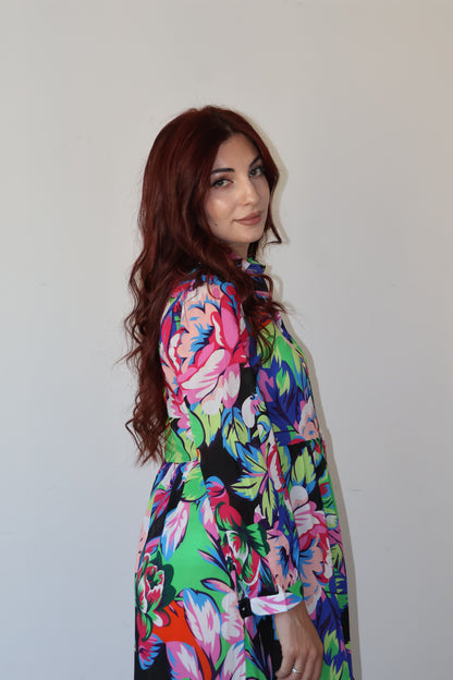 Платье-рубашка в цветочек в стиле бохо 