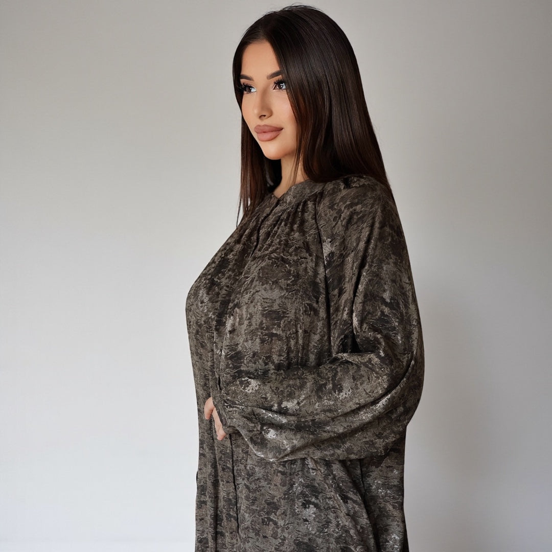 Aisha Velour Elegance