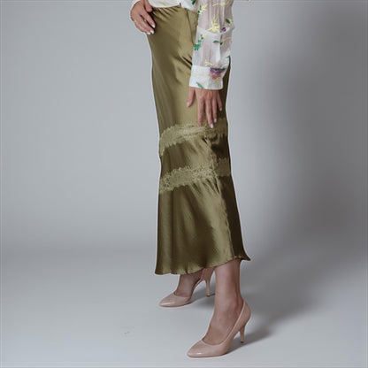 Olive Grace –  Lace Skirt