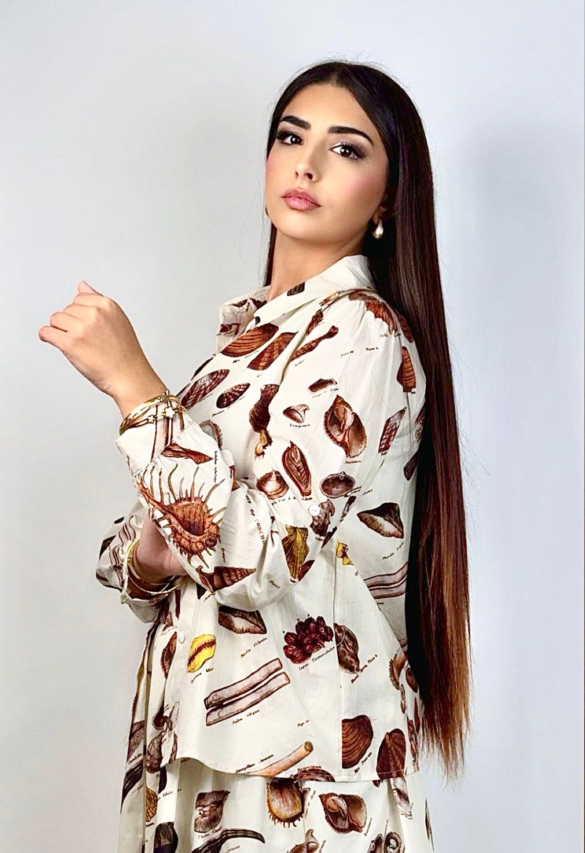 Рубашка с надписью «Ракушка Поэзия»