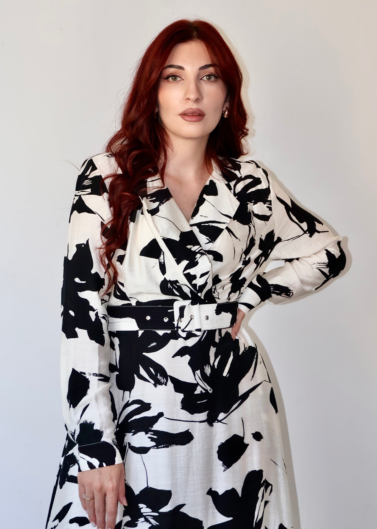 Monochrome Wrap Elegance