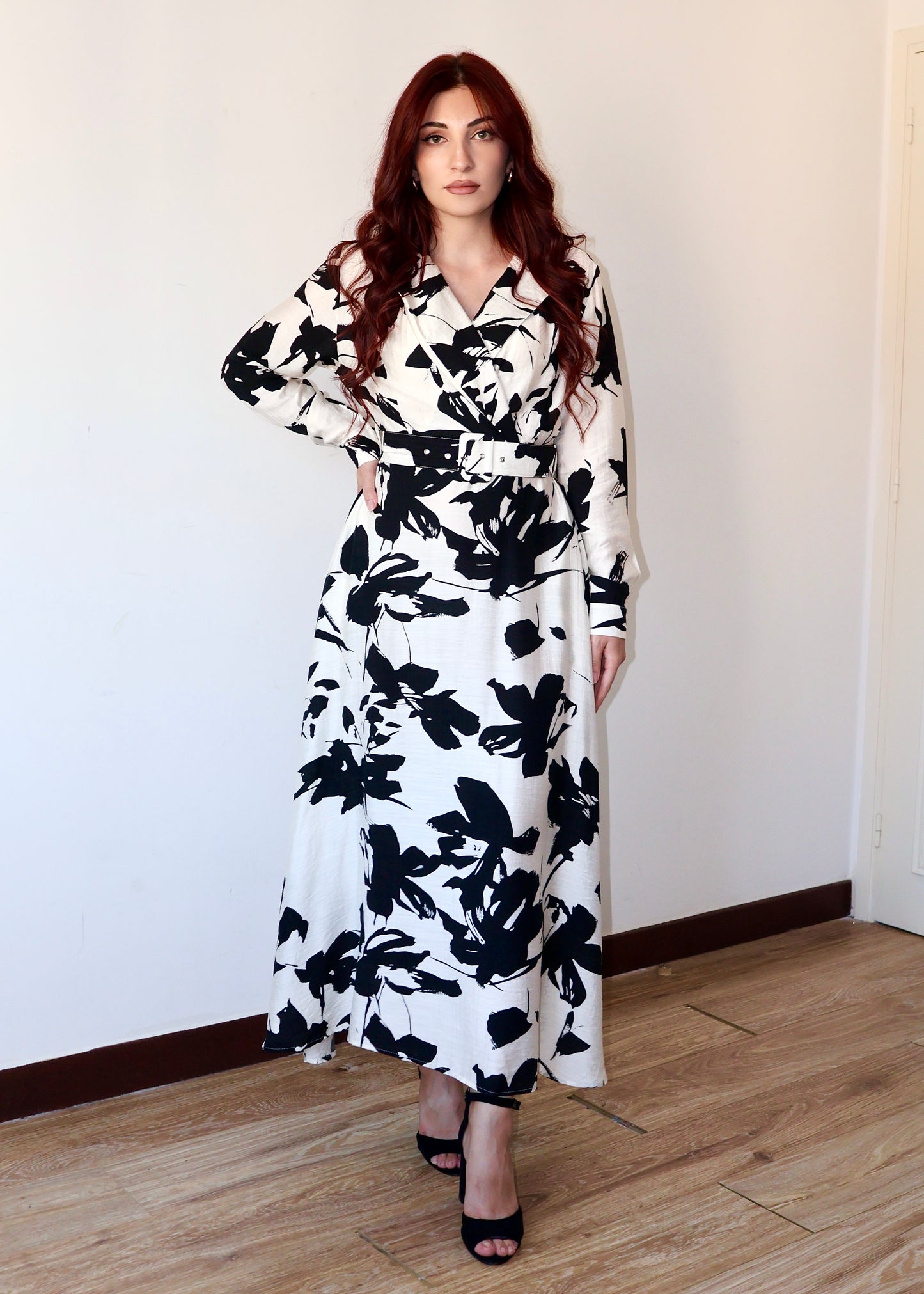 Monochrome Wrap Elegance