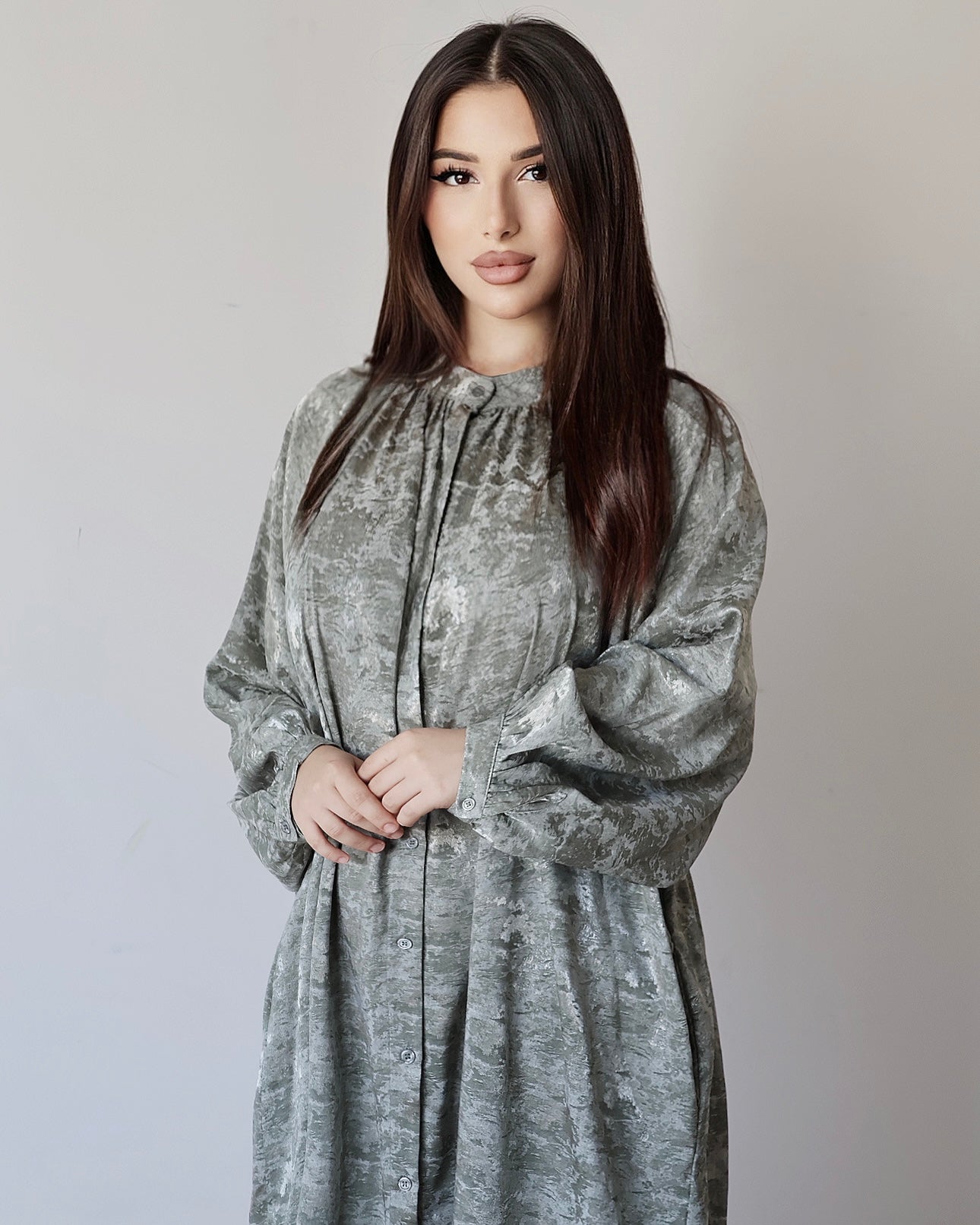 Aisha Velour Elegance