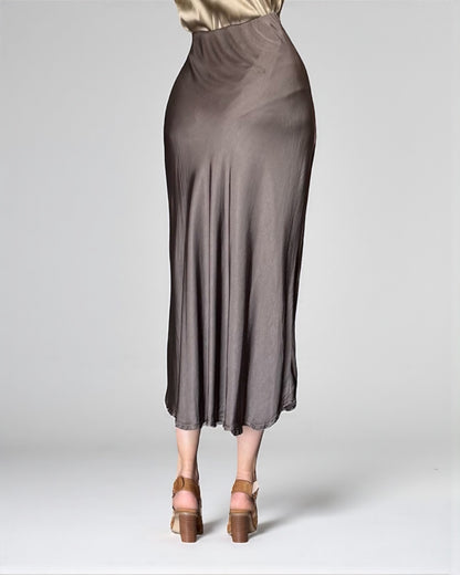 Elegant Skirt with Silky Shine (Cold Cappuccino)