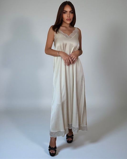 Maxi Lace Dress Beige
