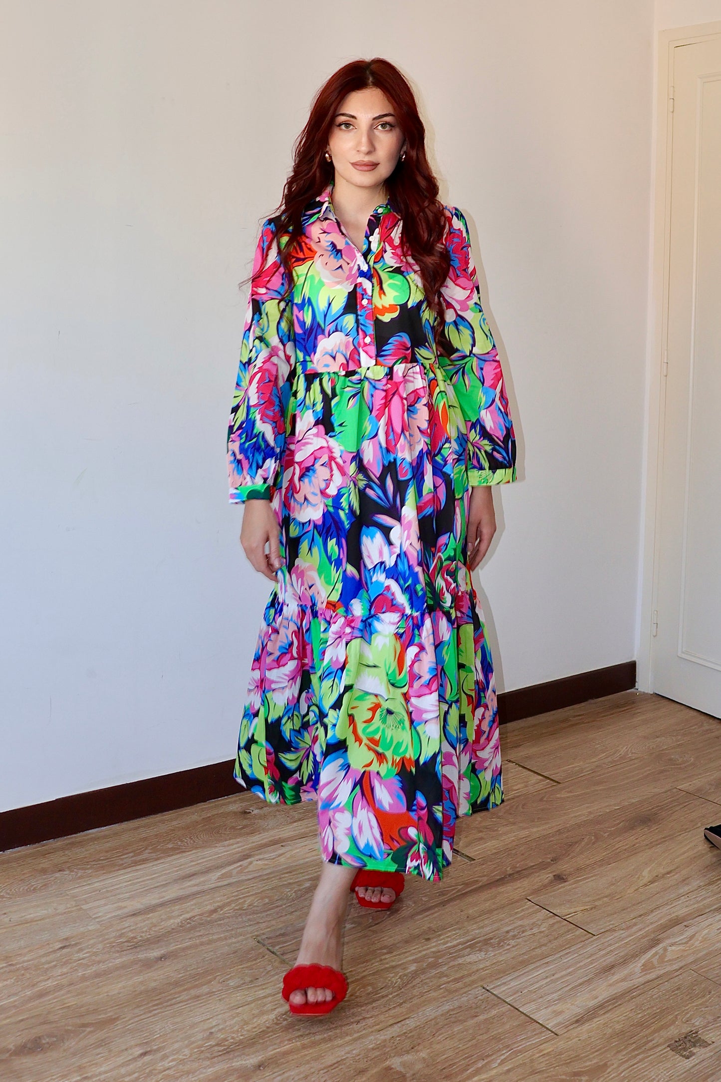 Платье-рубашка в цветочек в стиле бохо 