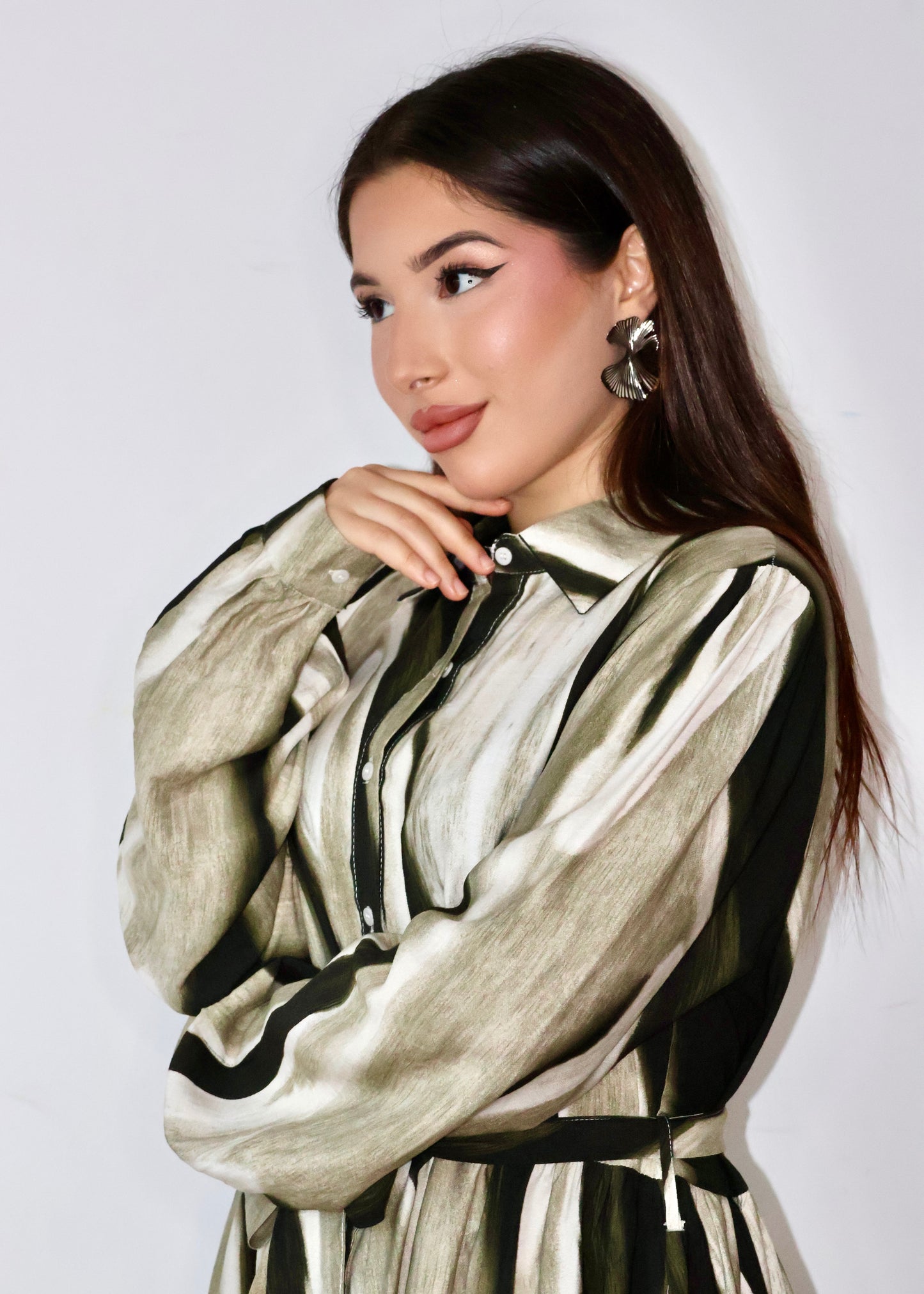 Платье в полоску с акварелью