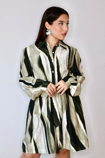 Платье в полоску с акварелью