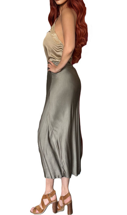 Elegant Skirt with Silky Shine